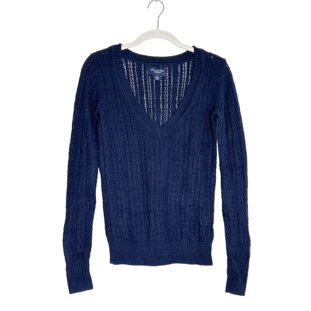 America Eagle Women's Long Sleeve V-Neck Cable Knit Sweater in Navy - Sz S